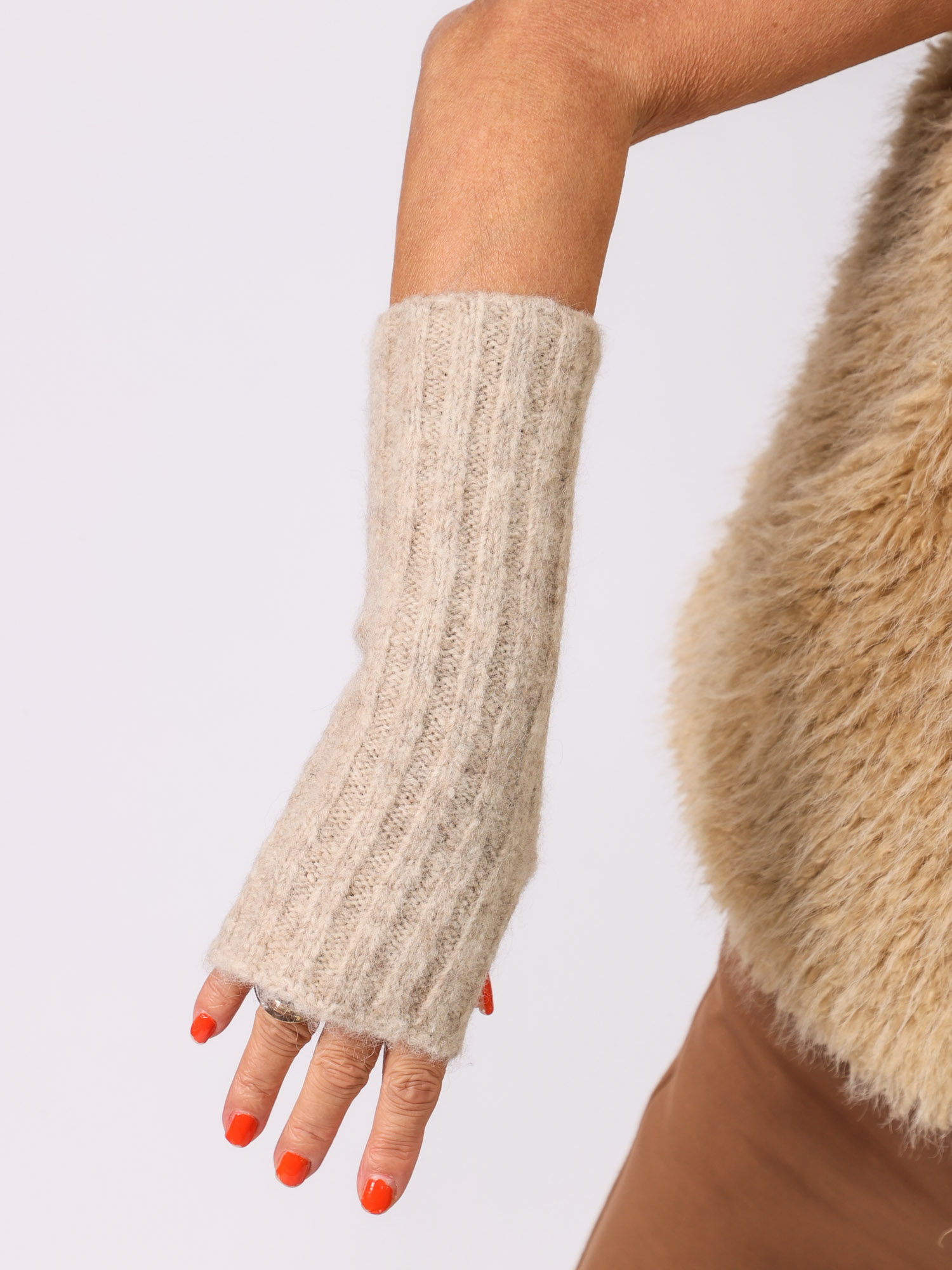 Hartford(手首用ニット）