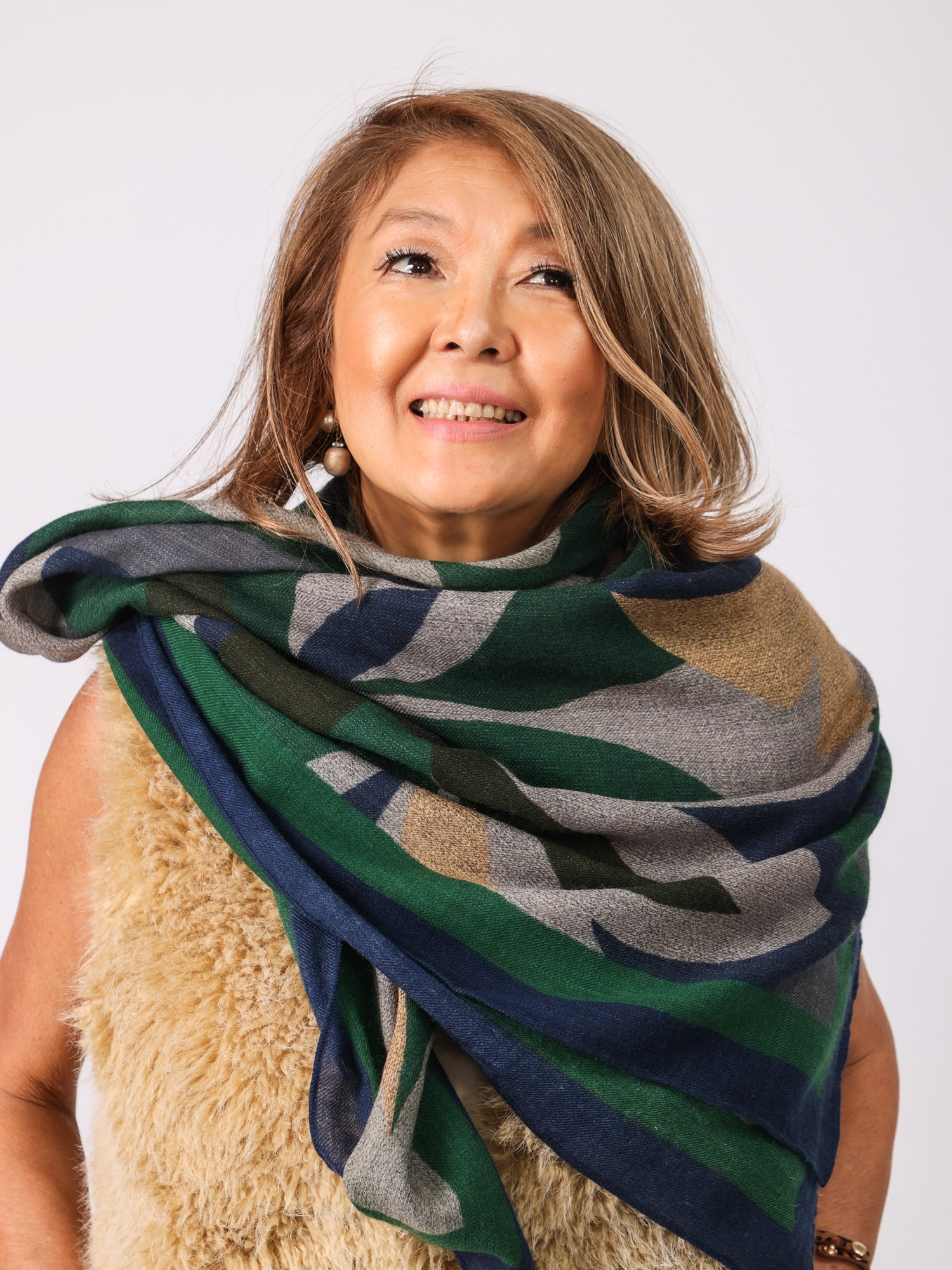 Hartford（リーフ柄大判ストール）