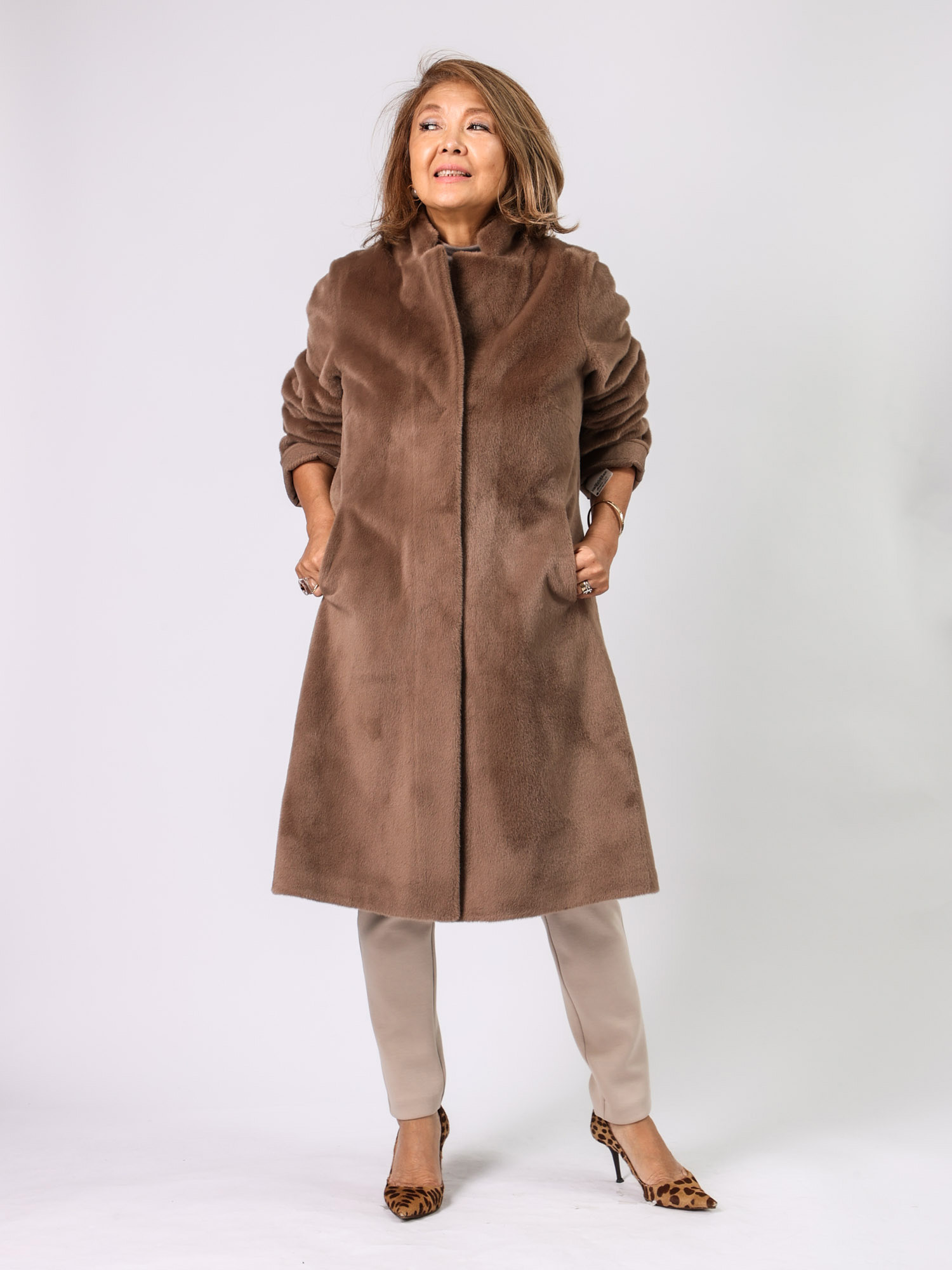 BRAHMIN(リバーシブルフェイクファーコート)