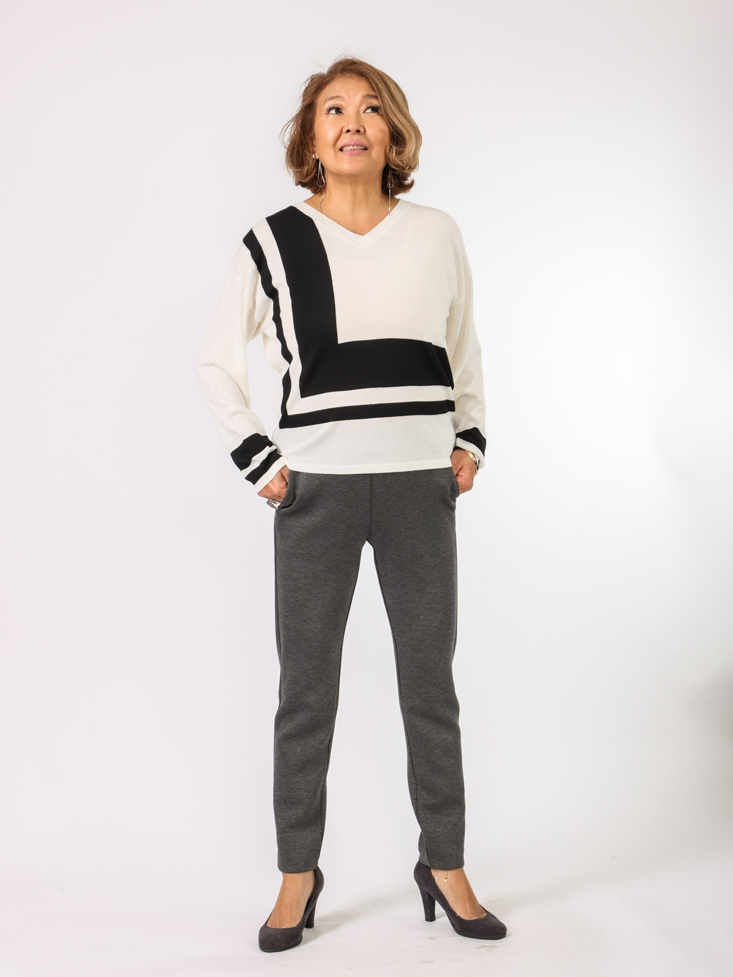 BEATRICE(クルーネックセーター）