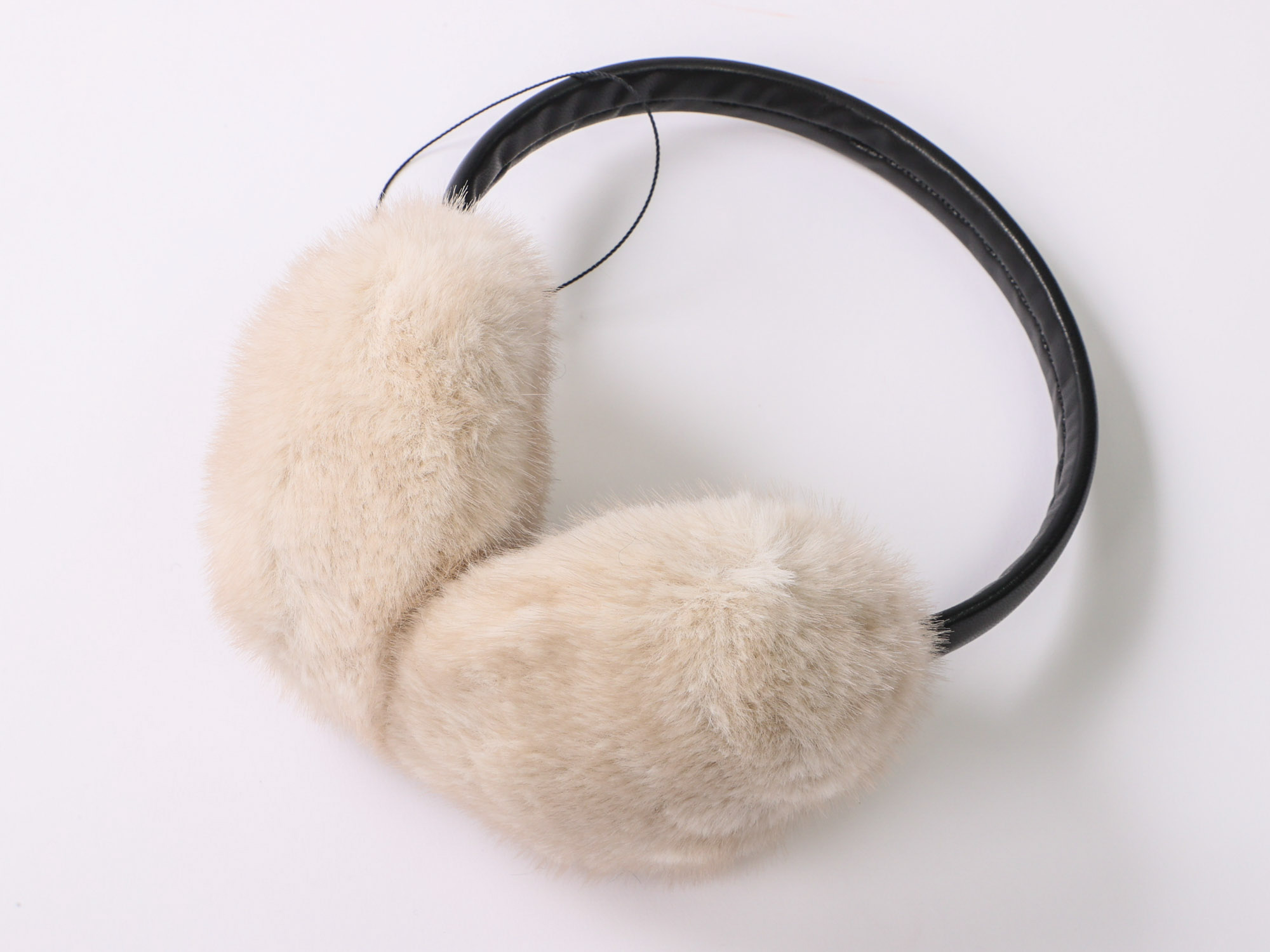 BRAHMIN(ミンク調イヤーウォーマー）