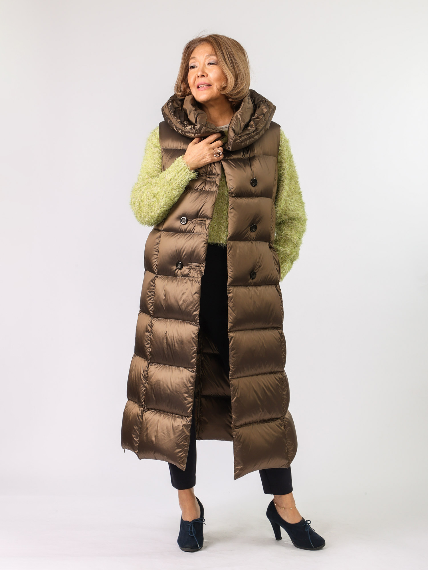 そら様ビーティングハート　シャンパンゴールド　ロングダウンベスト そら様ビーティングハート シャンパンゴールド ロングダウンベスト